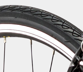 700×32Cタイヤ